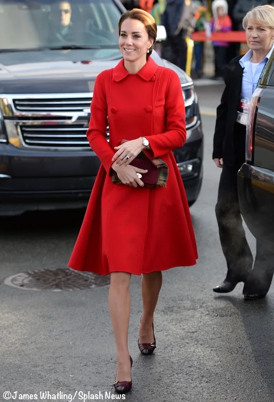 kate-whitehorse-red-carolina-herrera-day-5-canada-sept-28-2016-j-what